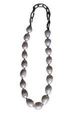 Rice Pearl Necklace
