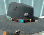 Puddles the Tree Frog Hat Pin