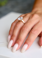 5.03 ct Round Brilliant Diamond 14K Gold Ring