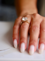 5.03 ct Round Brilliant Diamond 14K Gold Ring