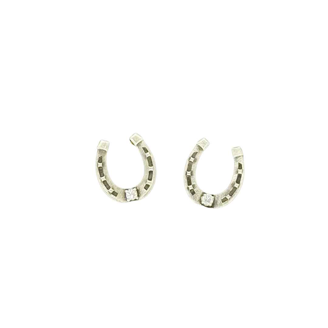 Horseshoe Stud